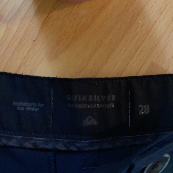 quicksilver board shorts - Picture 4 of 12